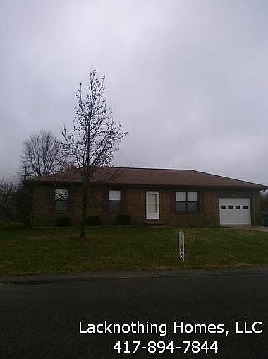 1st image of 610 E Dyann Dr