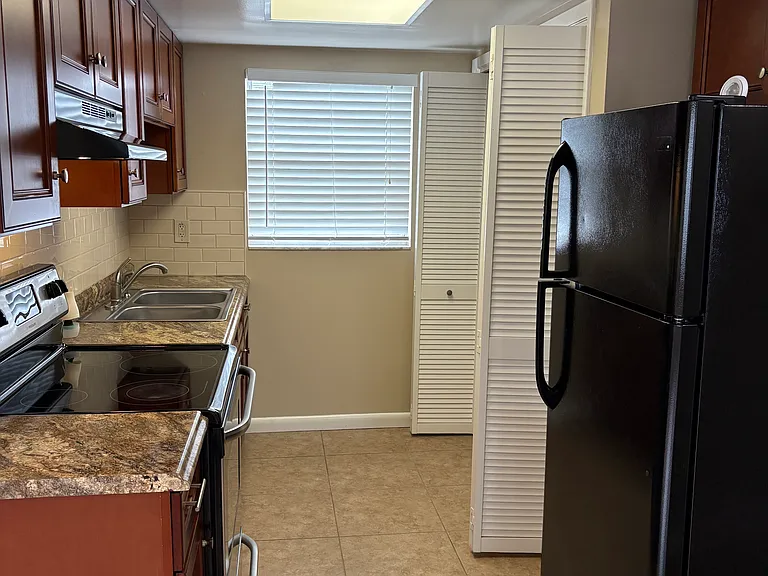 4204 W Ohio Ave #A — Photo 9