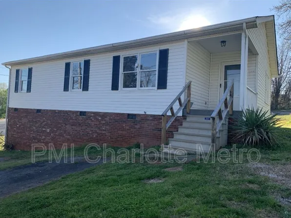 803 Phillips Dr, Kings Mountain, NC 28086
