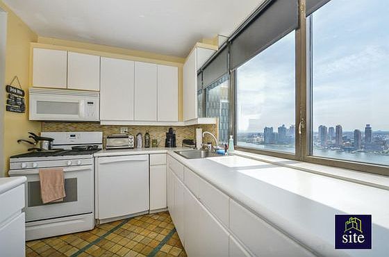 1st image of 630 1st Ave APT 35D