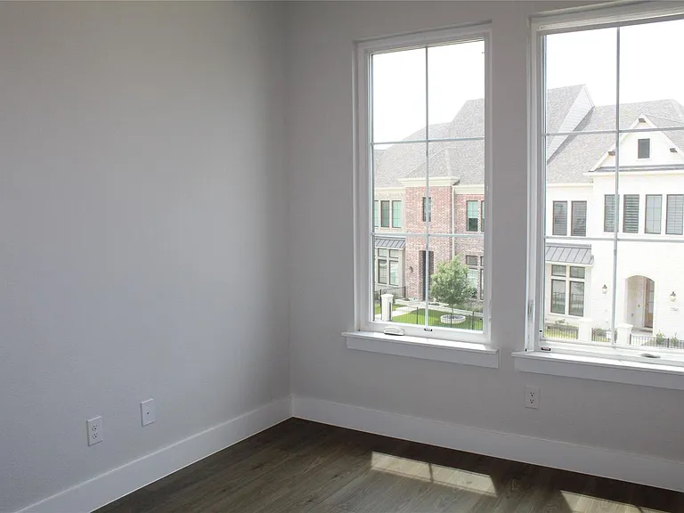 12032 Dahlia Bay Dr — Photo 13