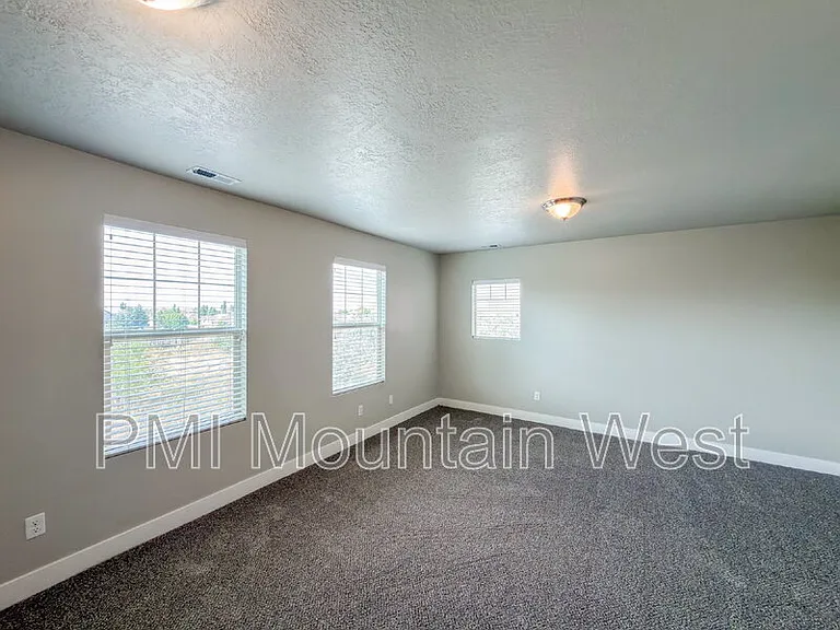 1424 S Mountain View Ct — Photo 22