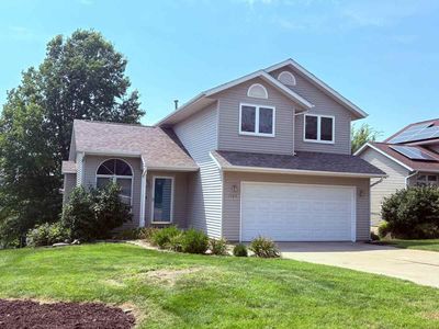 1724 Park Ridge Dr, Coralville, IA, 52241