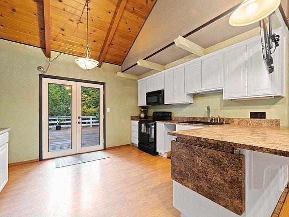 2nd image of 16691 Estralita Dr