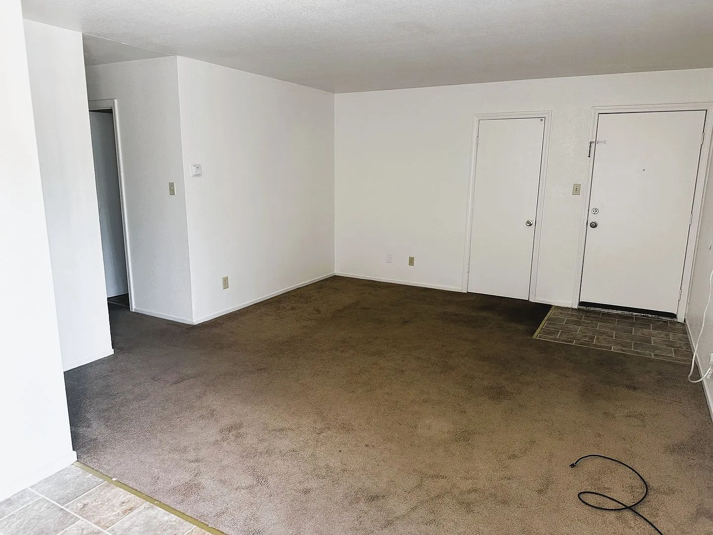 1746 Kidder Ave — Photo 3