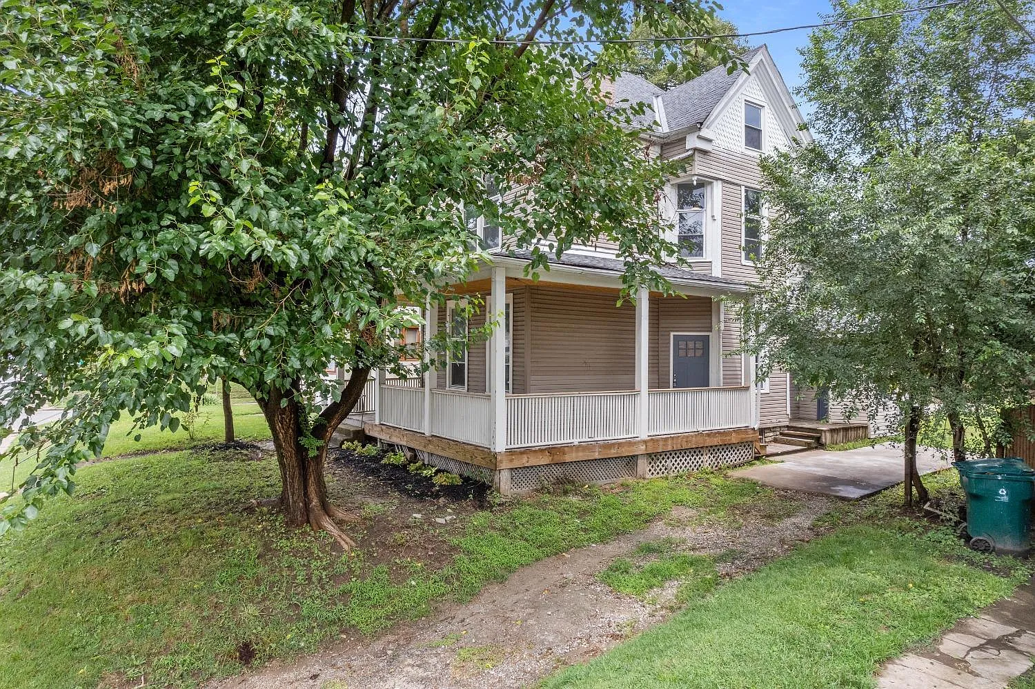 4850 Paddock Rd photo 1