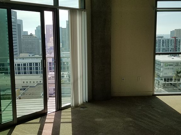 2nd image of 801 Ash St Unit 1001