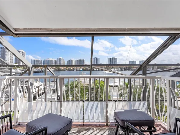 3620 Yacht Club Dr APT 503, Aventura, FL 33180