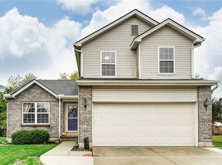 875 Gearhardt Ln, Troy, OH 45373