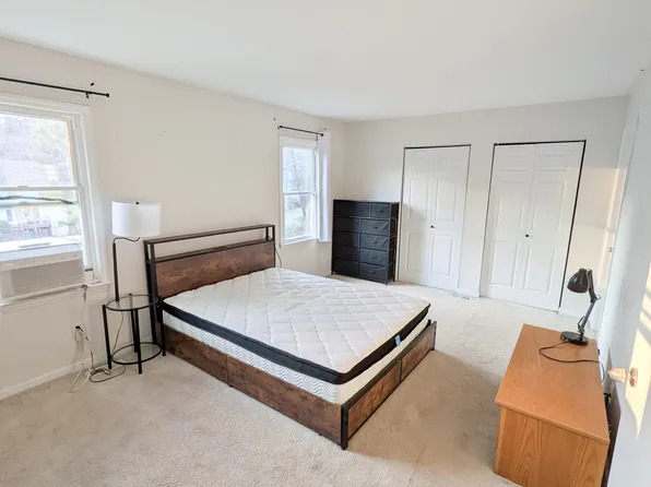 526 Finley St, Durham, NC 27705