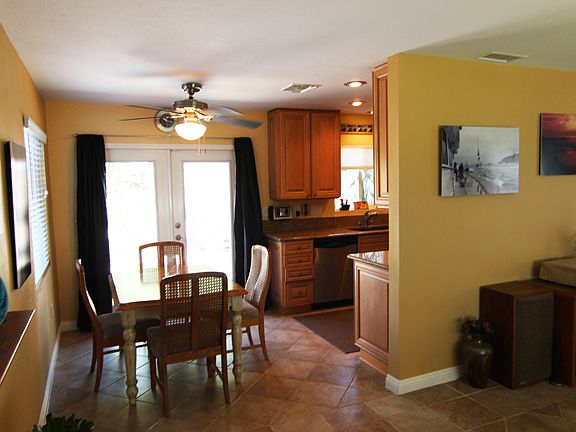 5th image of 1391 Pleasant Hill St