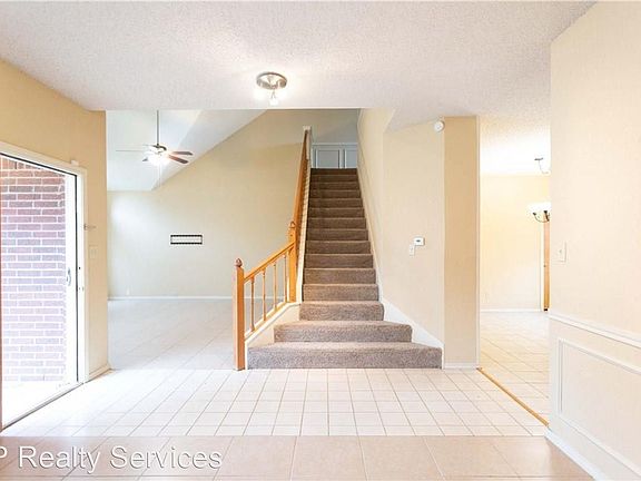 4th image of 4226 Oak Mount Dr