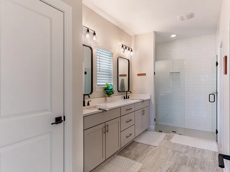 79 Stansbury Ln — Photo 9