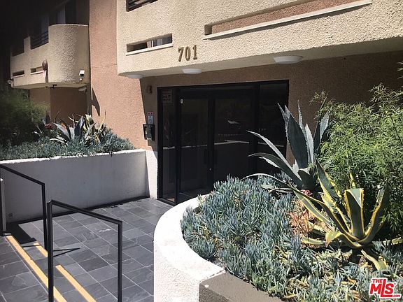 4th image of 701 S Kingsley Dr APT 303