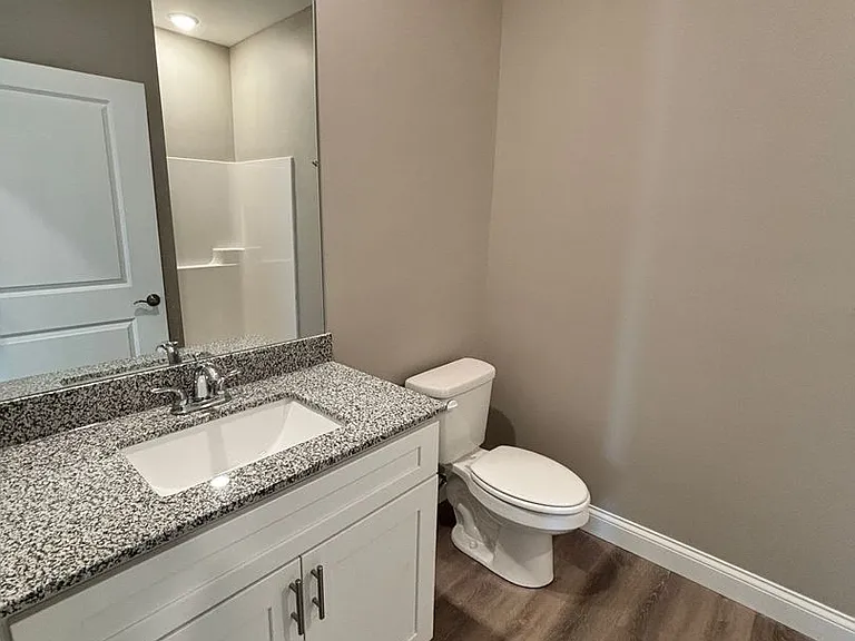 320 Hillview Mills Blvd — Photo 5