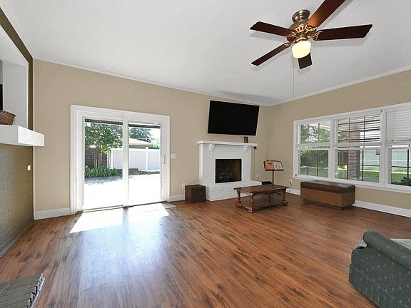 2nd image of 1732 David Dr NW