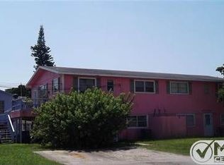 147 School St, Fort Myers Beach, FL 33931