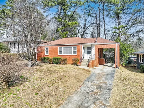 186 W Lake Dr NW, Atlanta, GA 30314