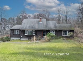 98 High St, Ashland, MA 01721