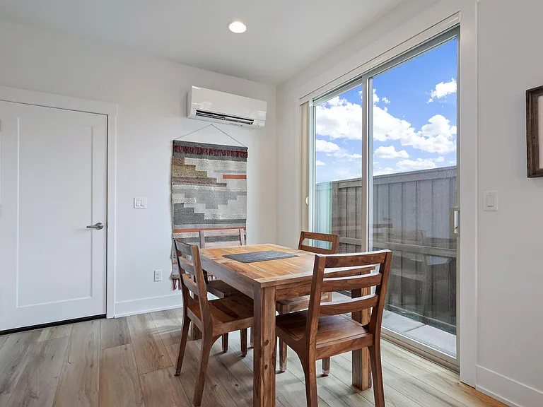 3718 NE Petrosa Ave — Photo 11