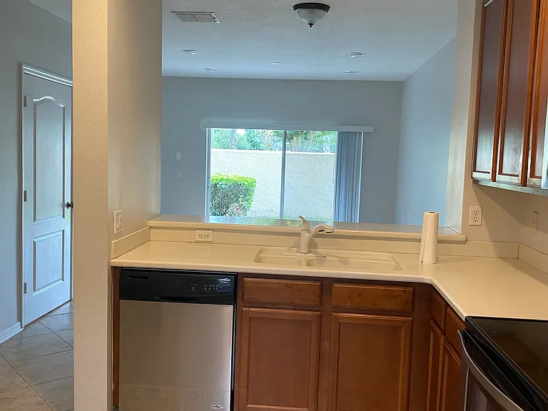 3333 Wilshire Way Rd #8 — Photo 6