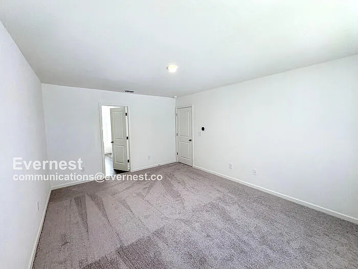 135 Flowering Cherry St — Photo 12