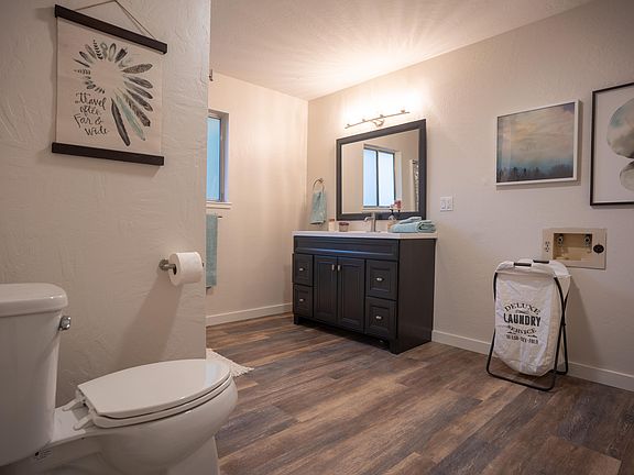 3rd image of 16269 Acero Dr