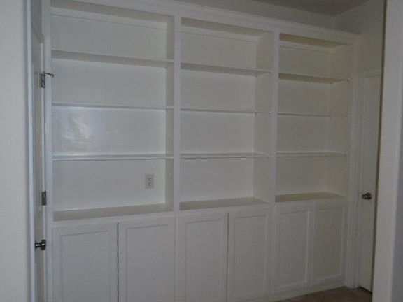 5th image of 21102 Santa Ana Cv APT B