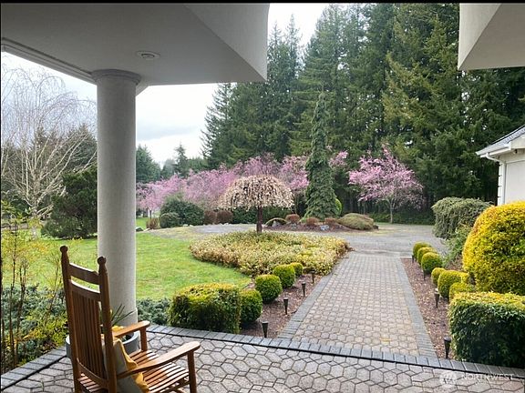 2nd image of 2599 Seminary Hill Road