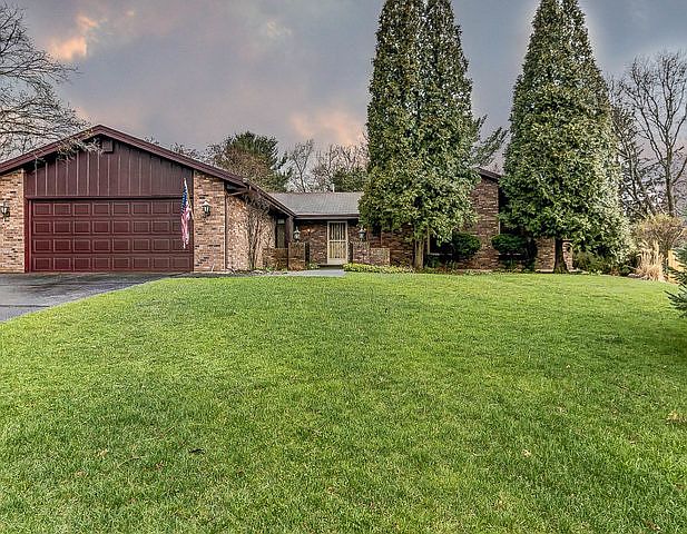 1st image of 5749 Berwick Pl
