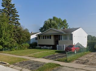 2631 Kennedy Dr, North Chicago, IL 60064