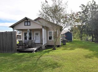 207 E New River St, Gonzales, LA 70737