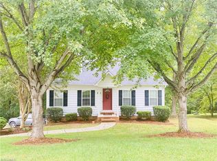 2951 Dahlia Dr, Winston Salem, NC 27107