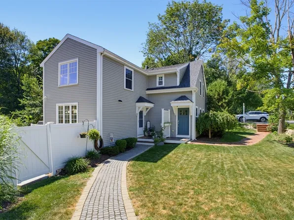 166 Southville Rd #A, Southborough, MA 01772