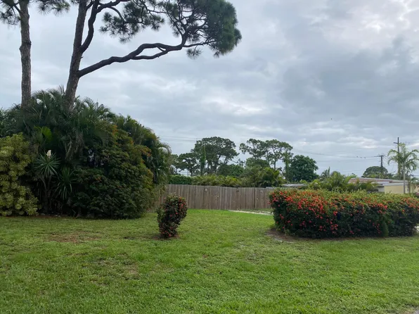 5059 Ferndale Drive, Delray Beach, FL 33484