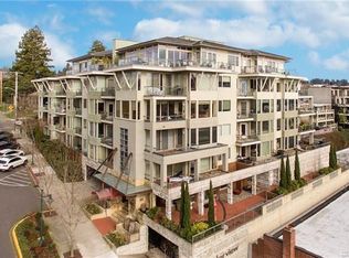 220 1st St APT 308, Kirkland, WA 98033