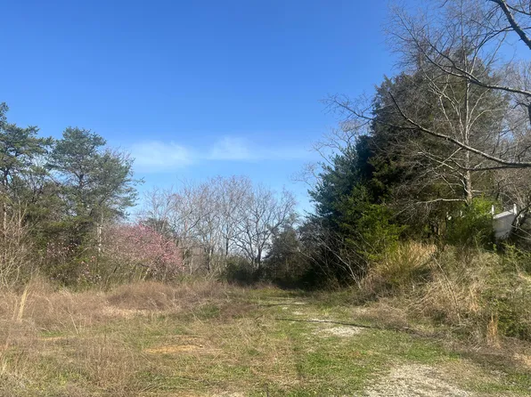 701 Old Witt Rd, Morristown, TN 37813