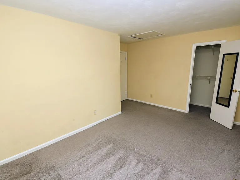 5216 Johnstown Ln — Photo 15
