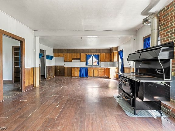 4th image of 7599 Pawnee Rd
