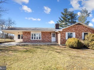 4592 Leeds Manor Rd, Markham, VA 22643