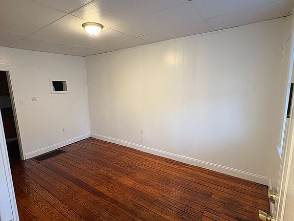 2nd image of 707 E Prospect St #1