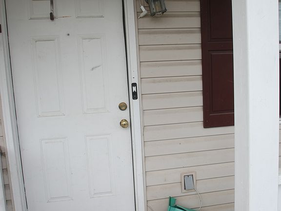 2nd image of 60 Priscilla Dr #60