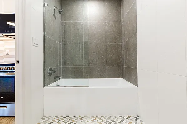 Rented by Nooklyn NYC LLC | media 14