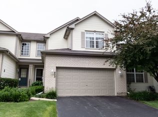 403 Littleton Trl, Elgin, IL 60120