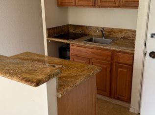 300 Wai Nani Way APT 607, Honolulu, HI 96815