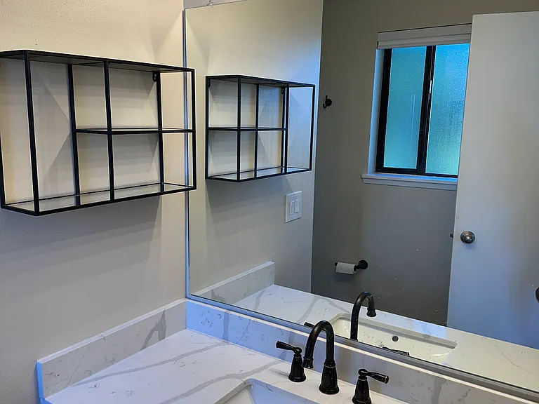 331 23rd St NE — Photo 14