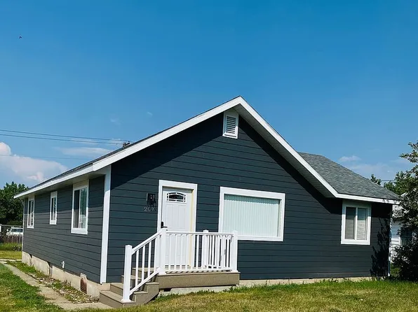 207 Mill St, Scobey, MT 59263
