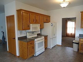 4th image of 408 Thames Dr