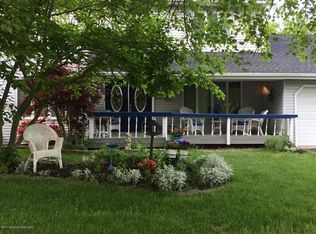 738 Arrow Dr, Toms River, NJ 08753