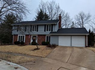 4 Timberstone Ct, Ballwin, MO 63021